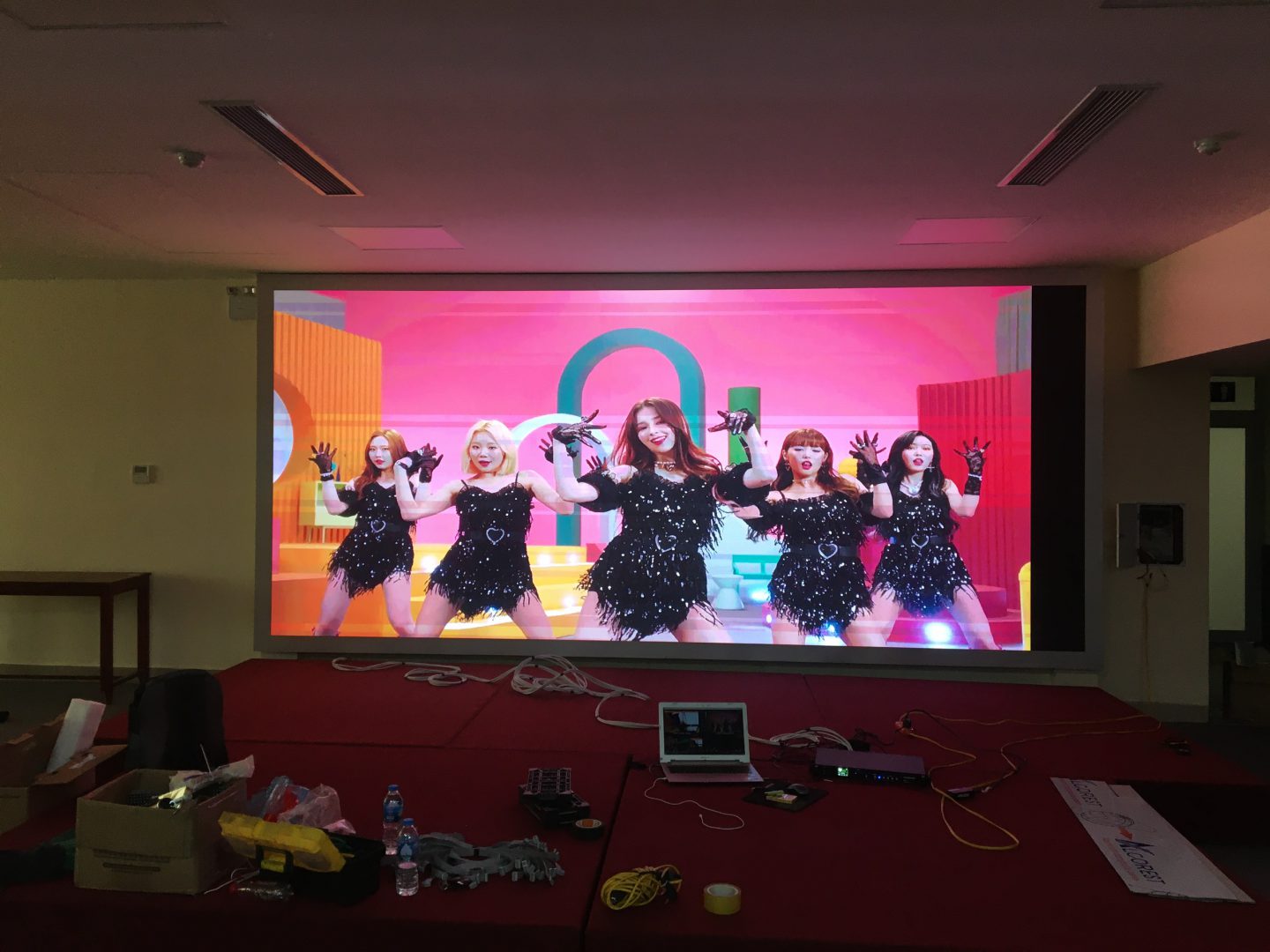 kích thước màn hình led 100 inch